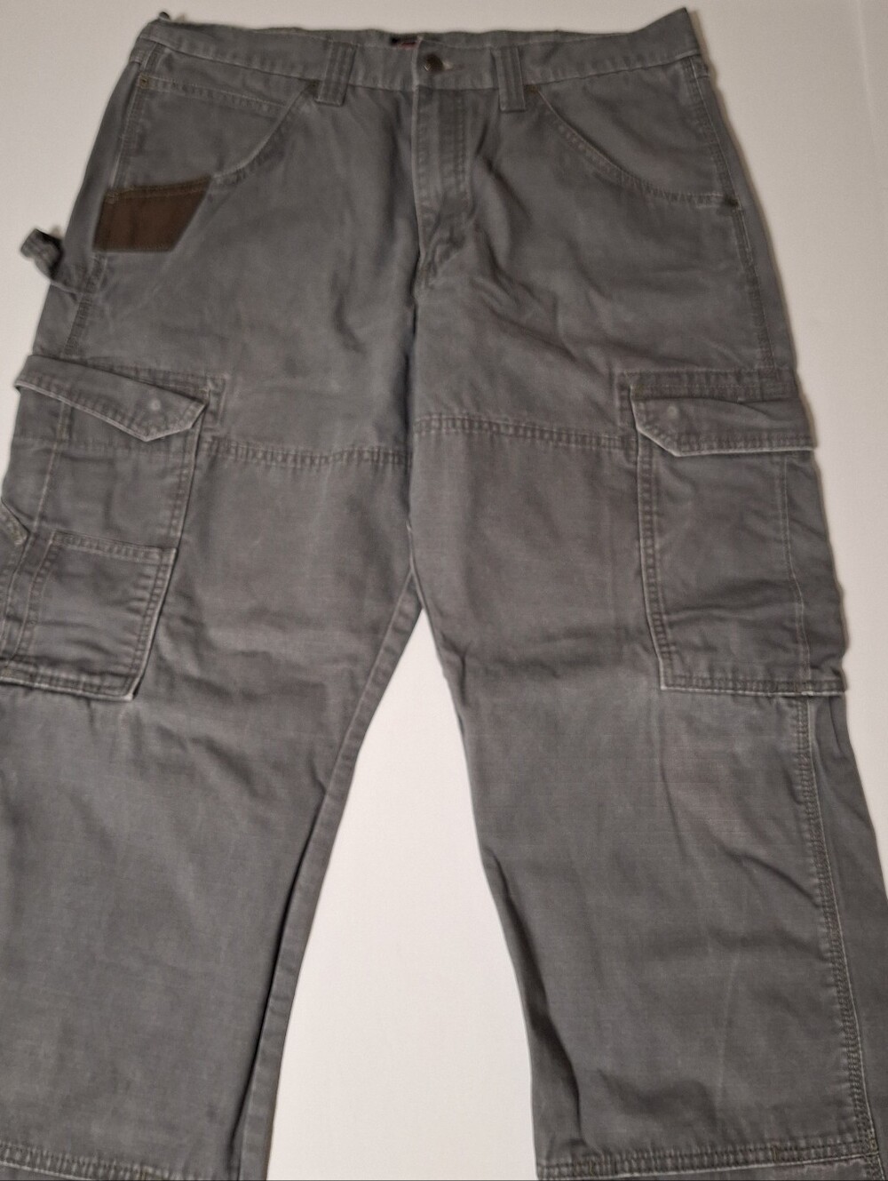Men's Wrangler Worwear Gray Cargo Pants